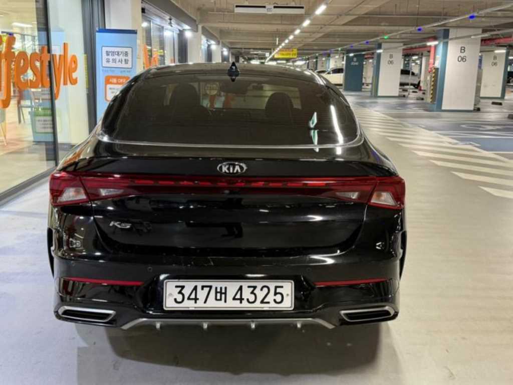 KIA K5 - Vista 5