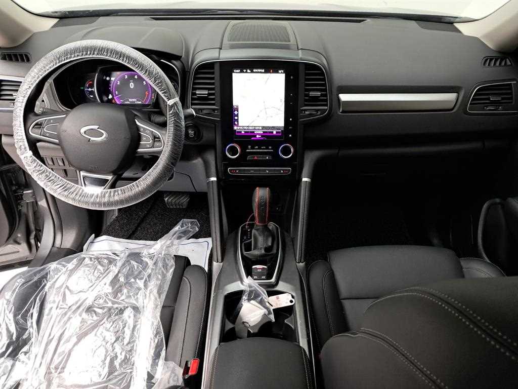 SAMSUNG QM6 - Vista 6