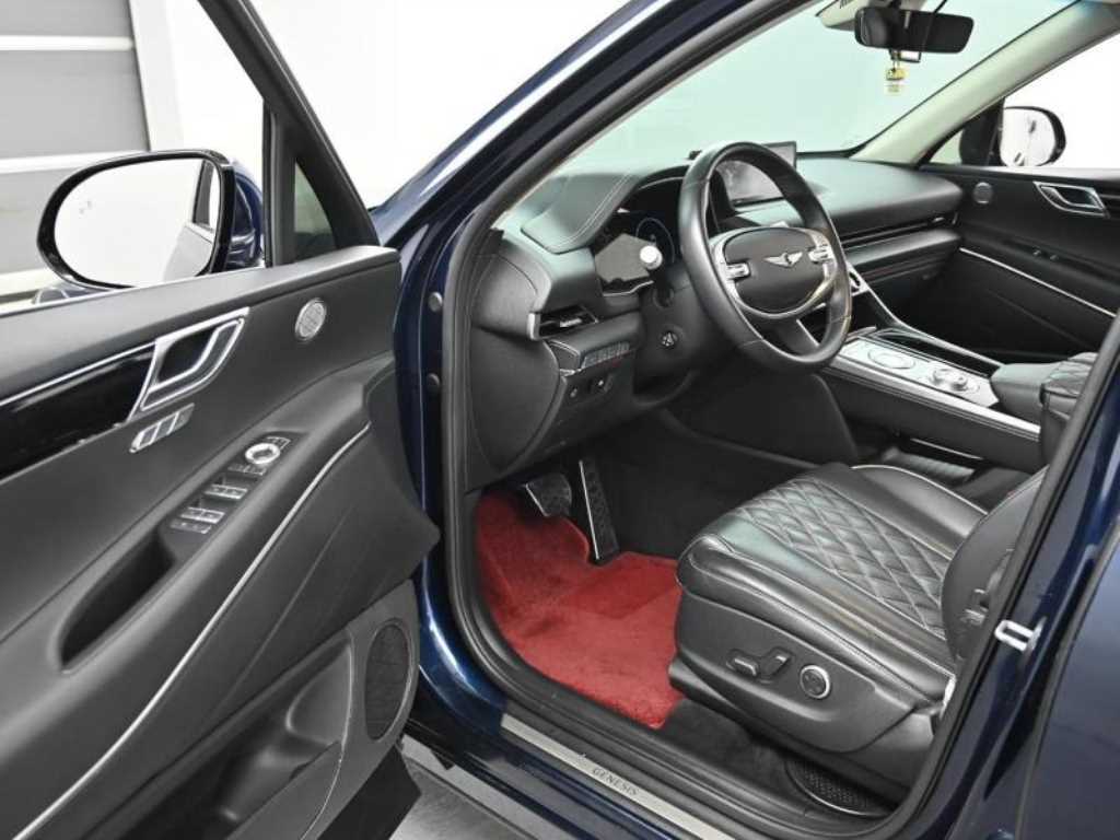 Genesis GV80 - Vista 11