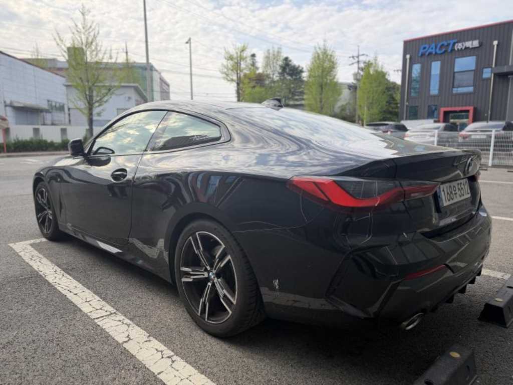 BMW 4 Series - Vista 5