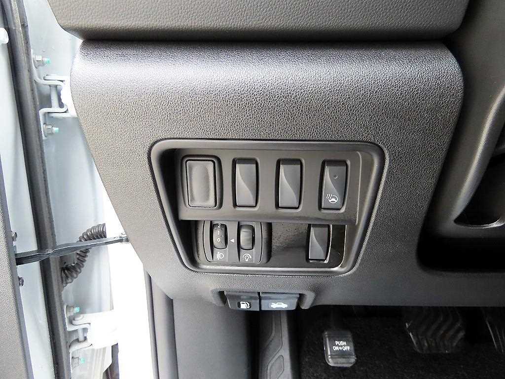 SAMSUNG QM6 - Vista 12