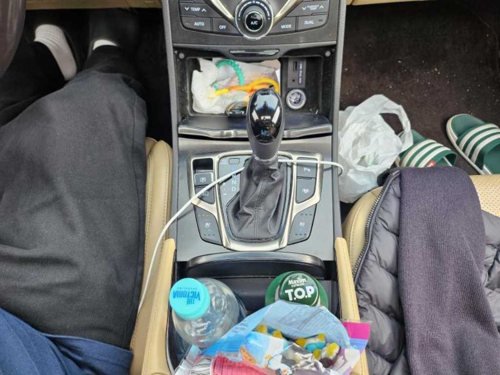 HYUNDAI Grandeur - Vista 7