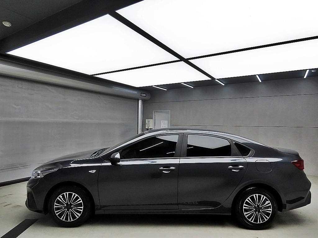KIA K3 - Vista 4