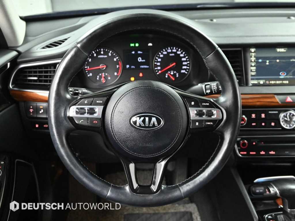 KIA K7 2016 Negro - Importación desde Corea - HF Imports Iquique - Foto 14