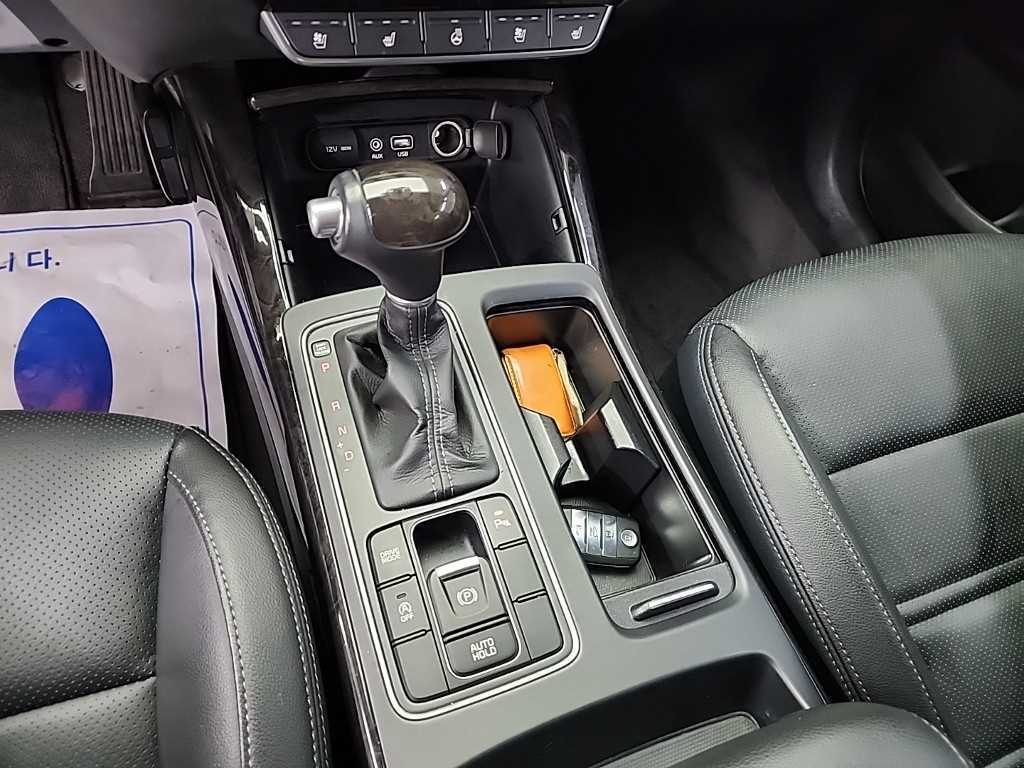 KIA Sorento - Vista 8