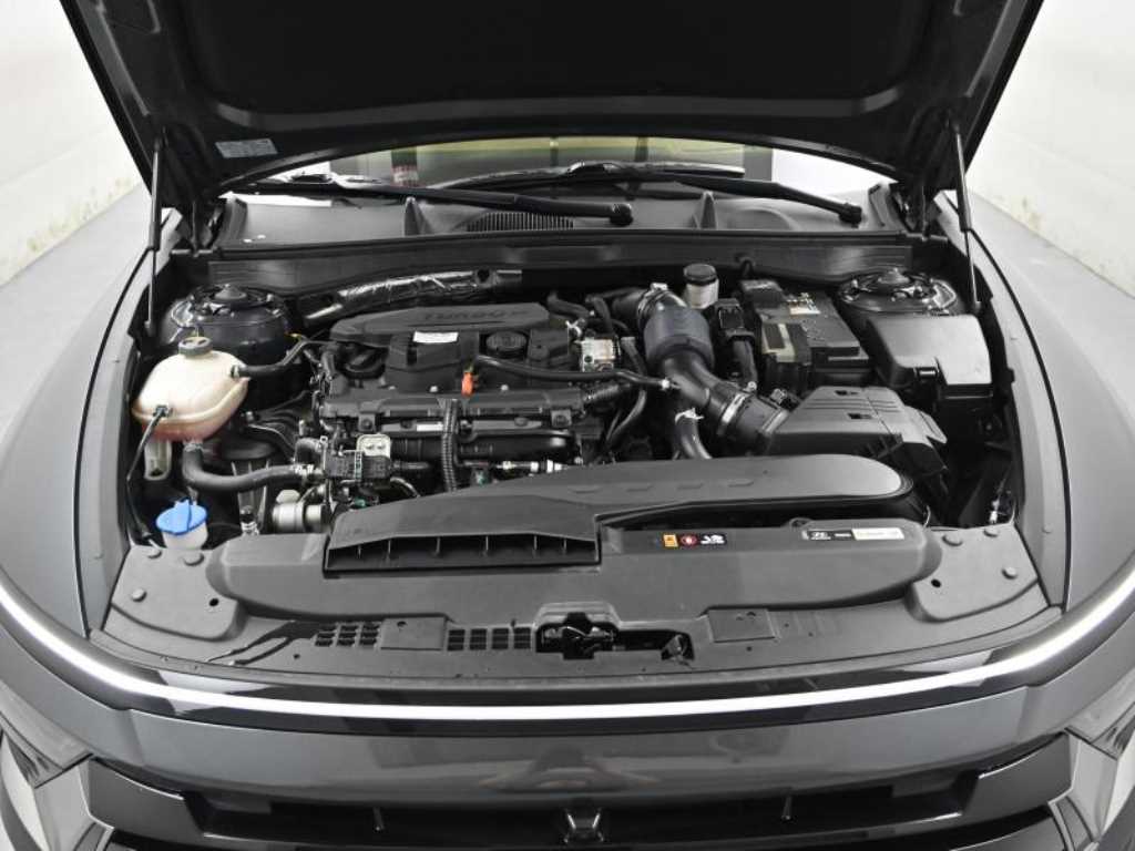 HYUNDAI Sonata - Vista 6
