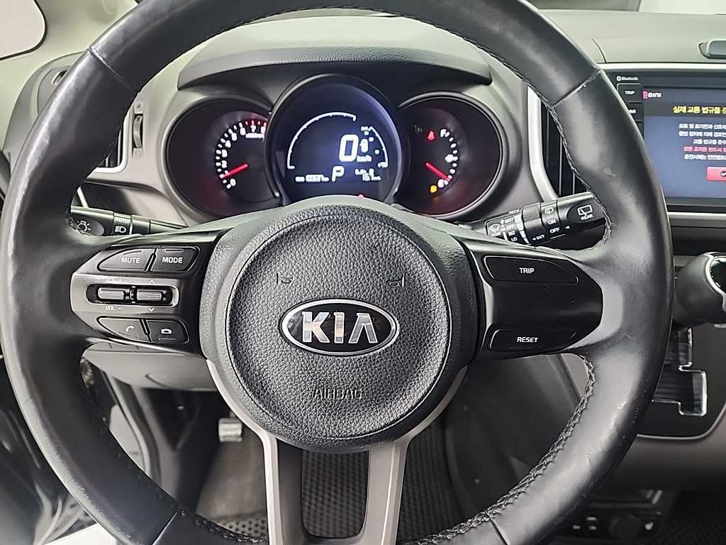 KIA Ray - Vista 9