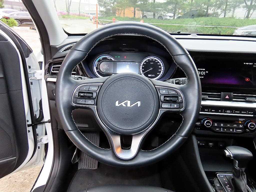 KIA Niro - Vista 8