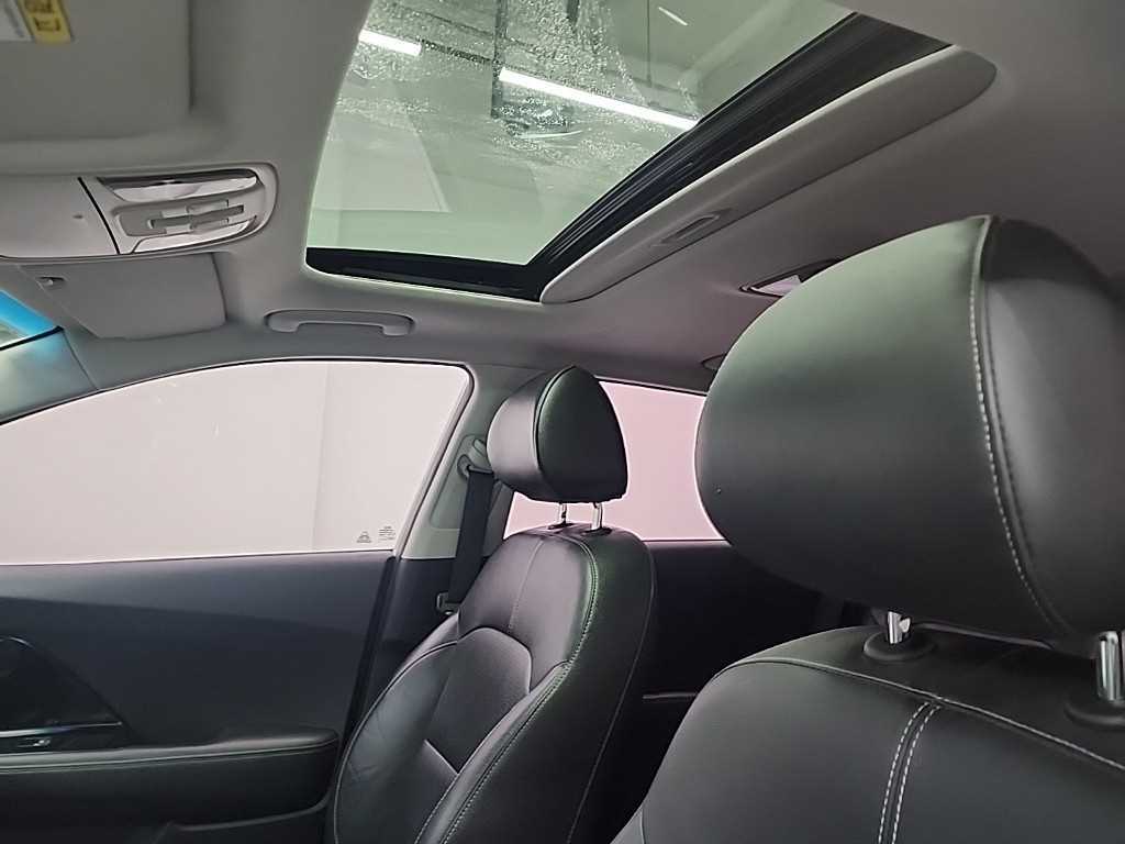 KIA Niro 2018 Blanco - Importación desde Corea - HF Imports Iquique - Foto 15