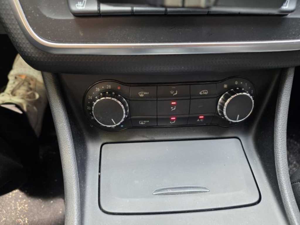 Mercedes Benz A Class - Vista 8