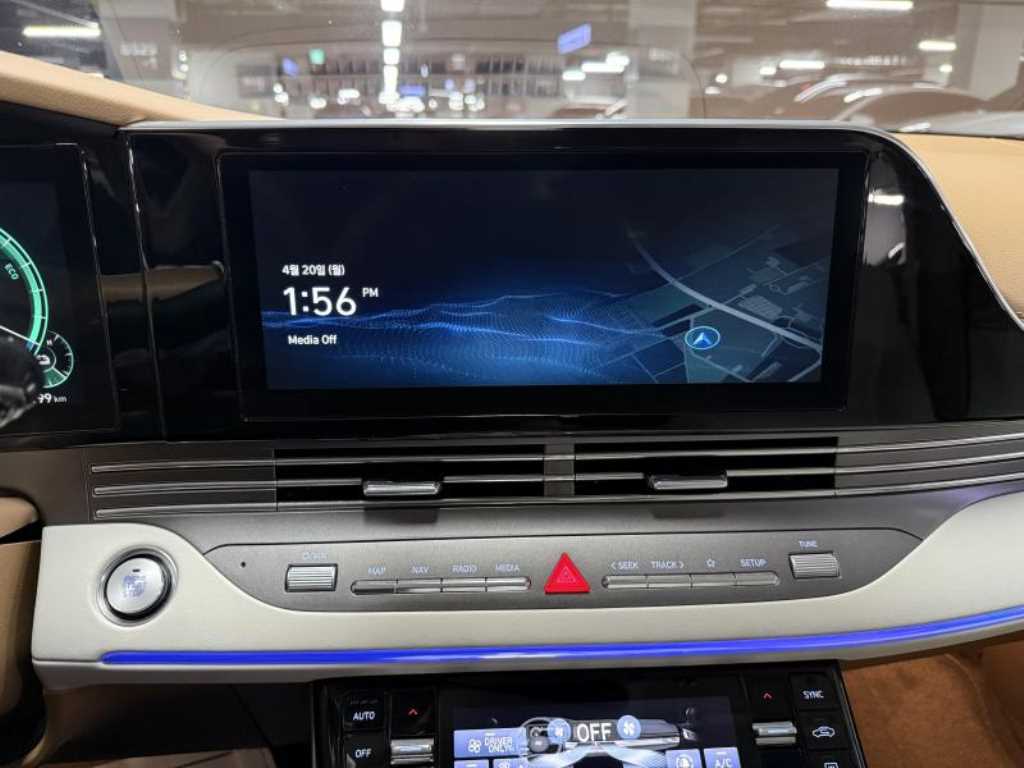 HYUNDAI Grandeur - Vista 12