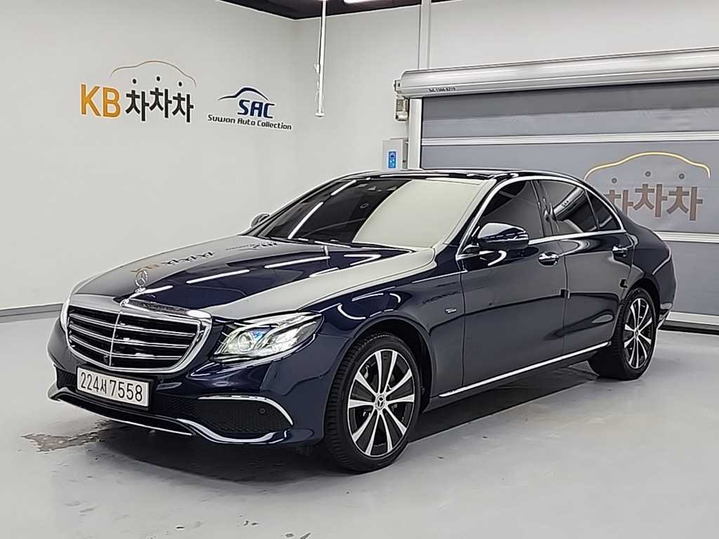 Mercedes Benz E class - Vista 2