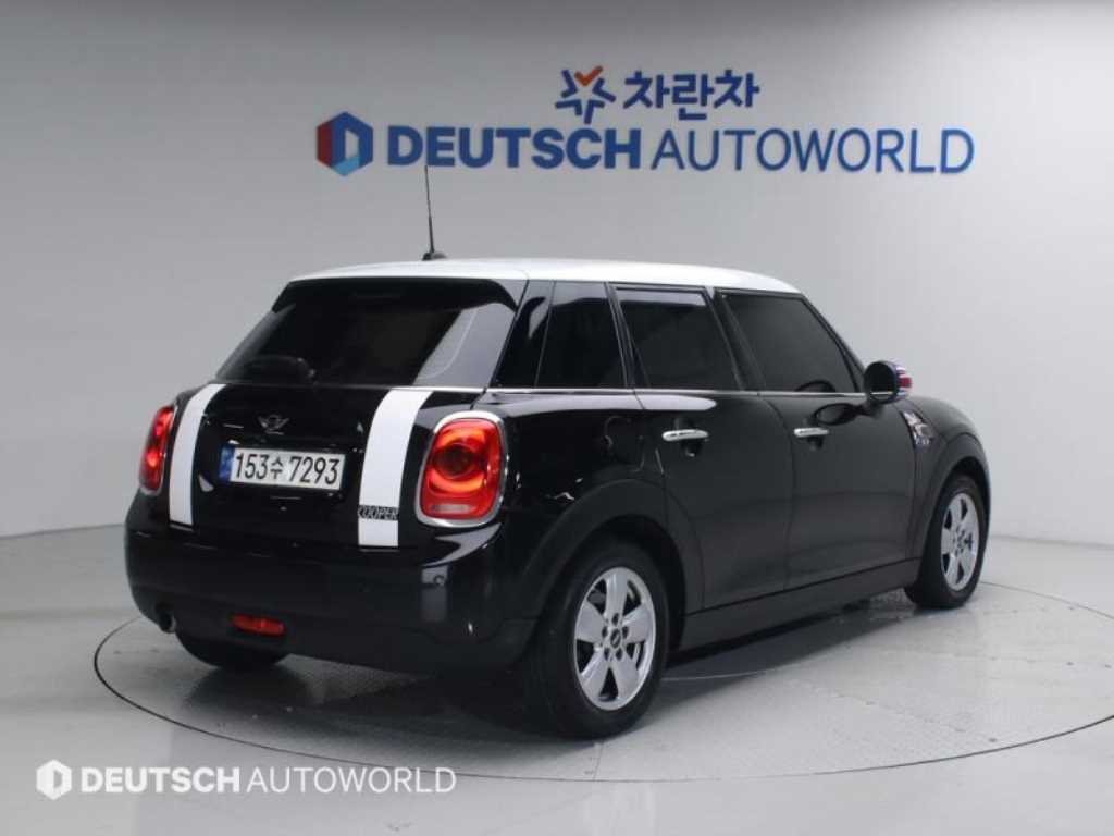 Mini Cooper - Vista 2
