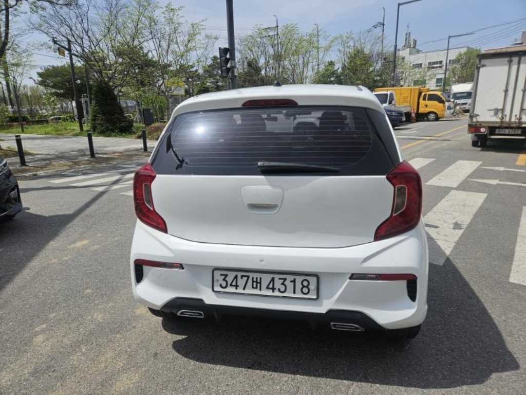 KIA Morning - Vista 5
