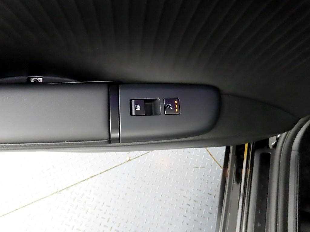 HYUNDAI Grandeur - Vista 12