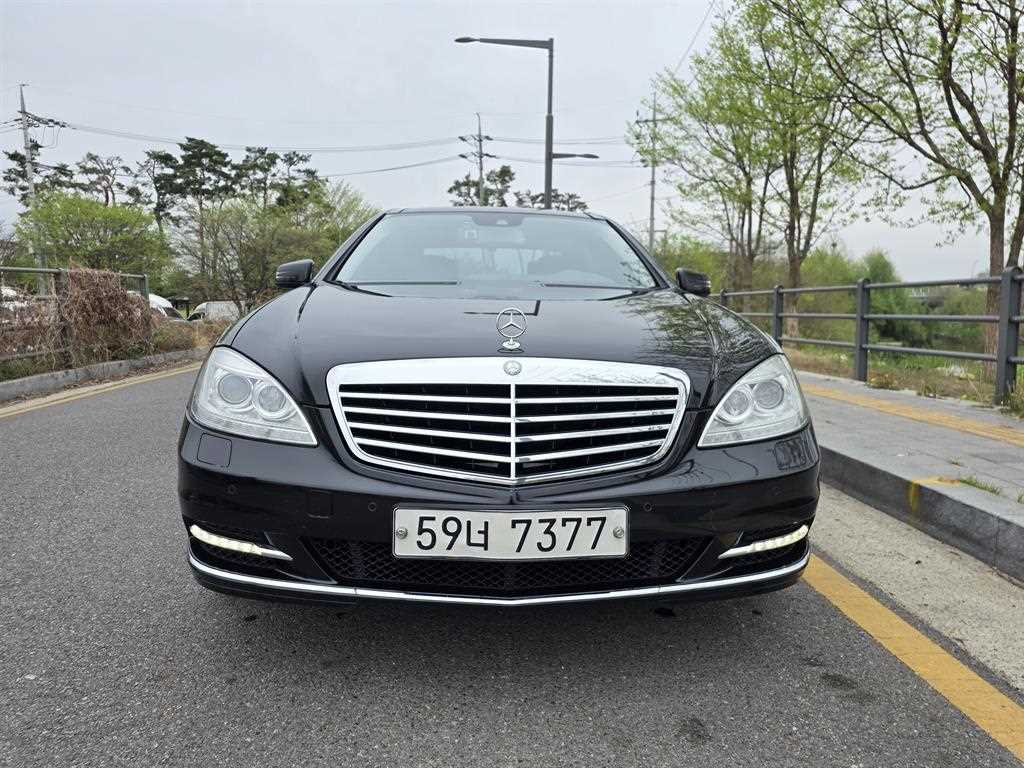 Mercedes Benz S Class 2013 Negro - Importación desde Corea - HF Imports Iquique - Foto 1