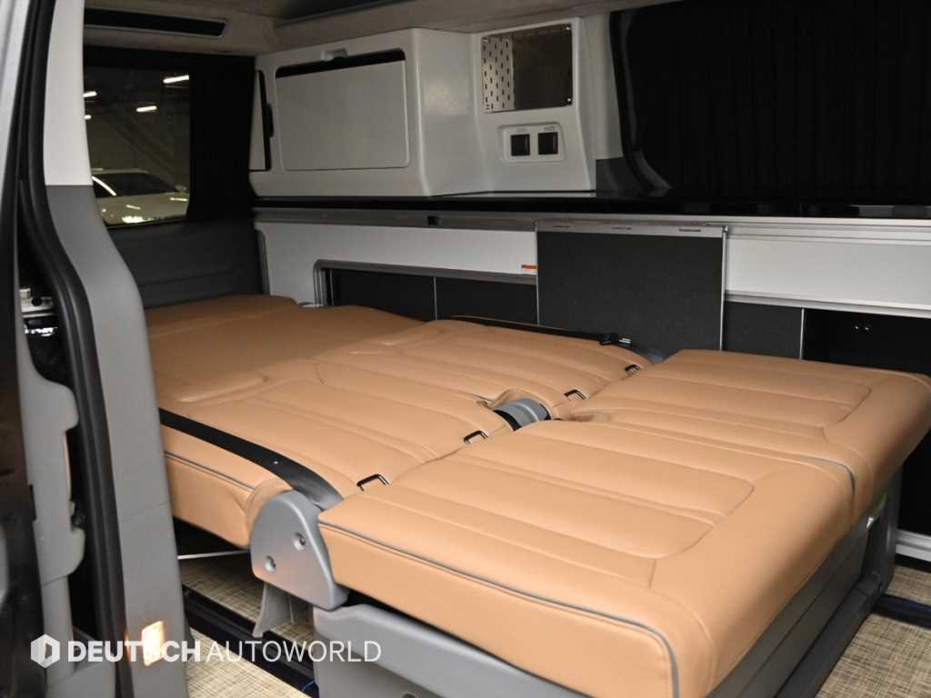 HYUNDAI Staria - Vista 12