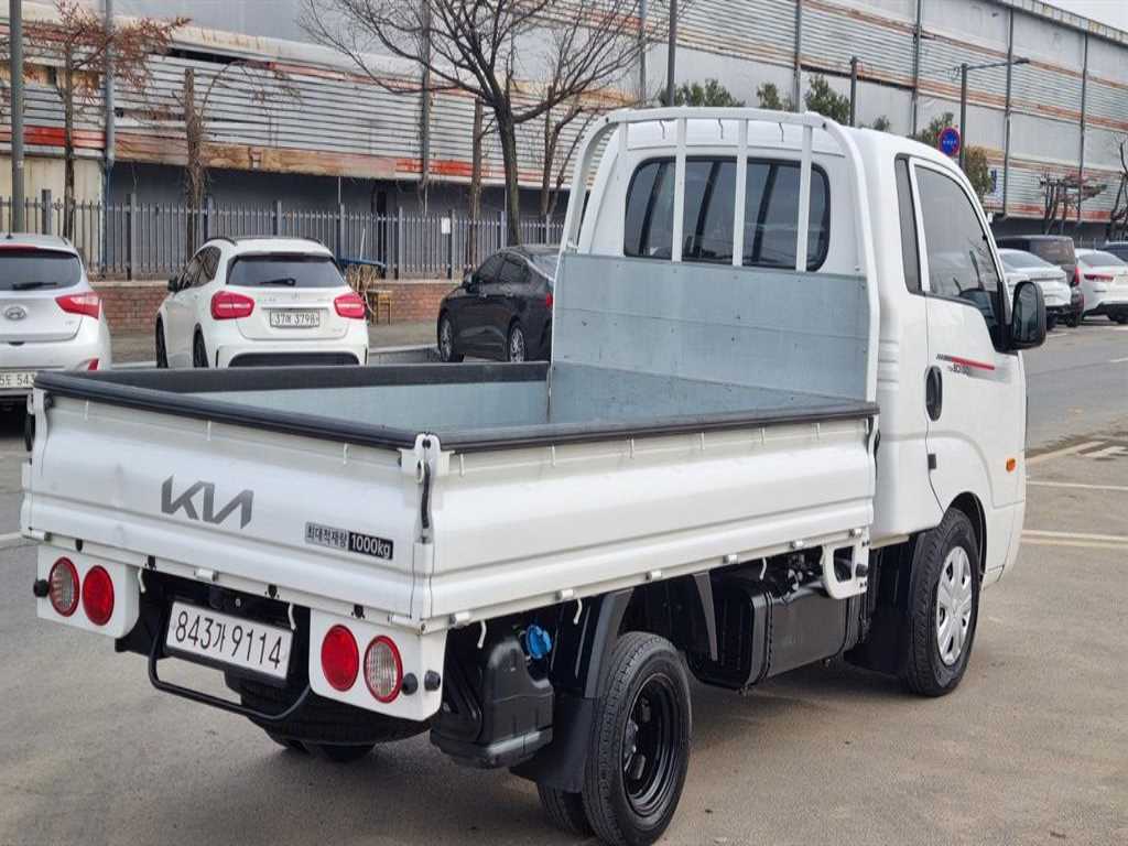 Small Truck Cargo (small) - Vista 4