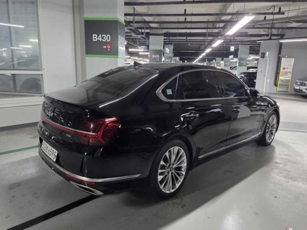 KIA K9 - Vista 5