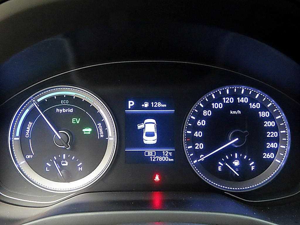 HYUNDAI Grandeur - Vista 8