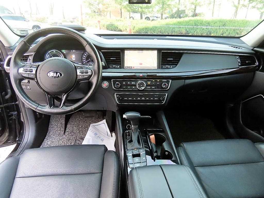 KIA K7 - Vista 7