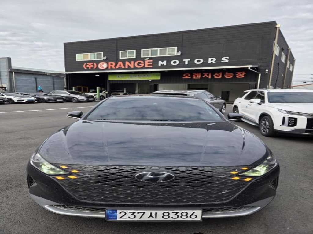 HYUNDAI Grandeur 2022 Negro - Importación desde Corea - HF Imports Iquique - Foto 1