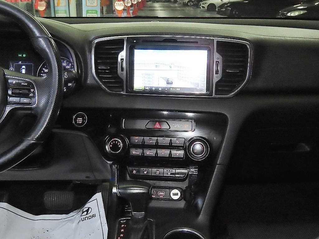 KIA Sportage - Vista 11