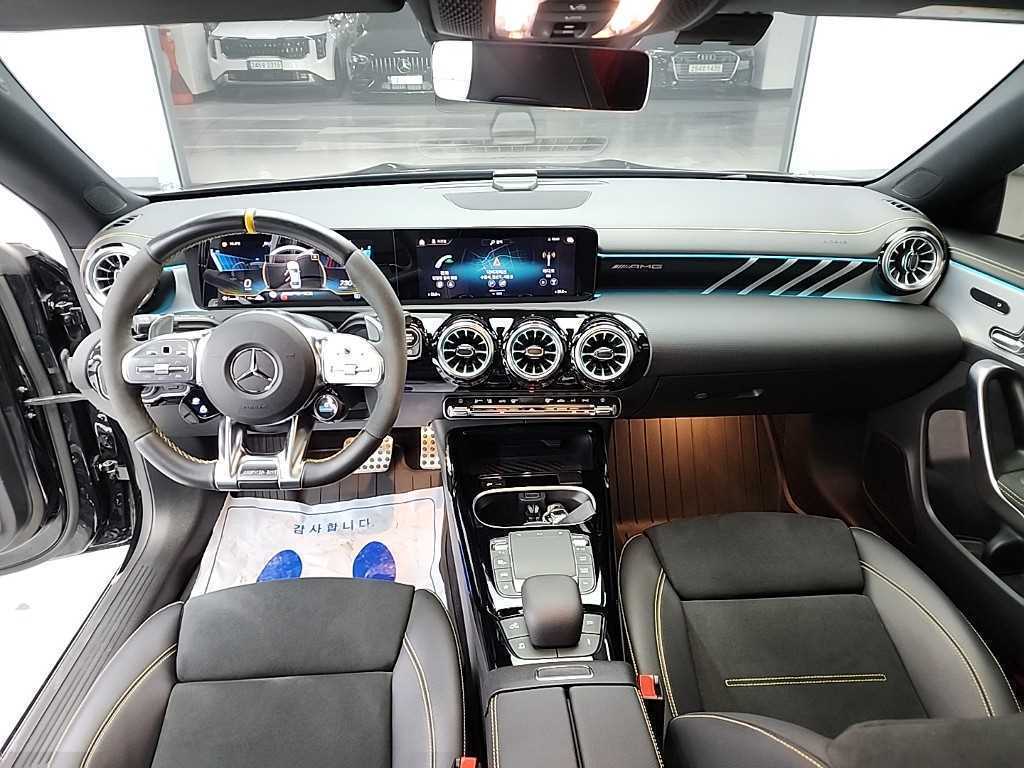 Mercedes Benz CLA Class - Vista 8