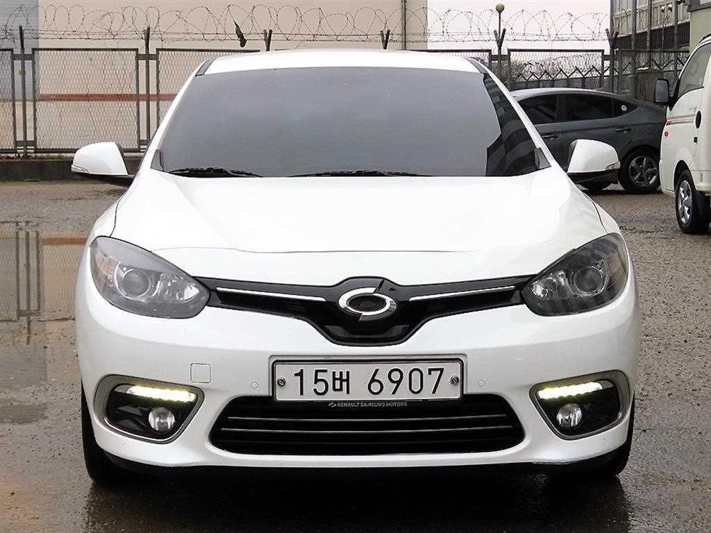 SAMSUNG SM3 2015 Blanco - Importación desde Corea - HF Imports Iquique - Foto 1