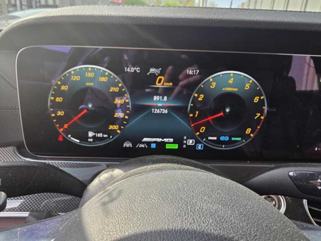Mercedes Benz E class - Vista 11