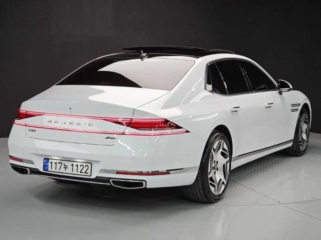 Genesis G90 - Vista 3