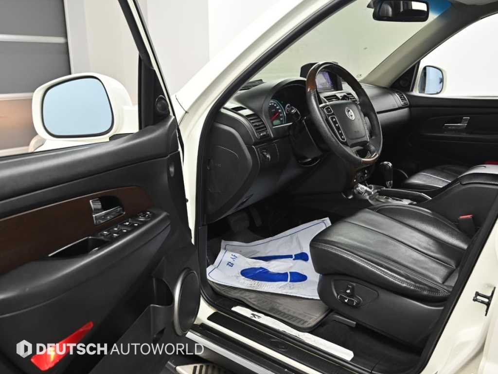 Ssangyong Rexton - Vista 11
