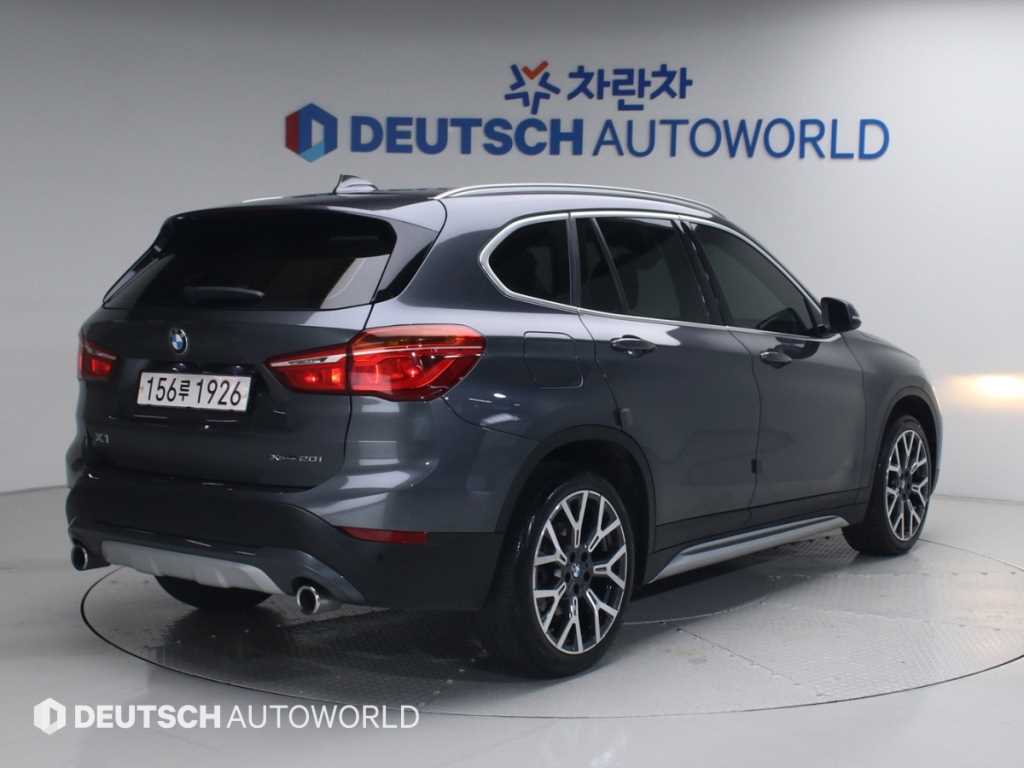 BMW X1 - Vista 2