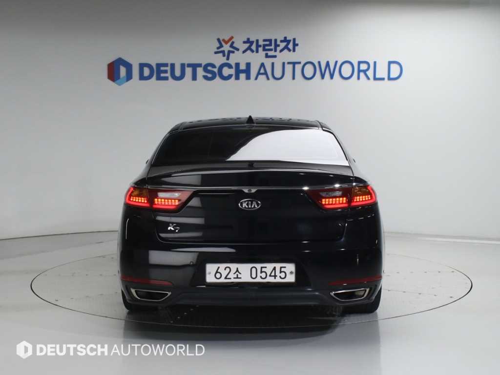 KIA K7 - Vista 4