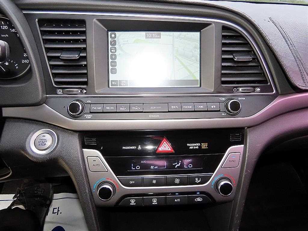 HYUNDAI Avante 2016 Azul - Importación desde Corea - HF Imports Iquique - Foto 13