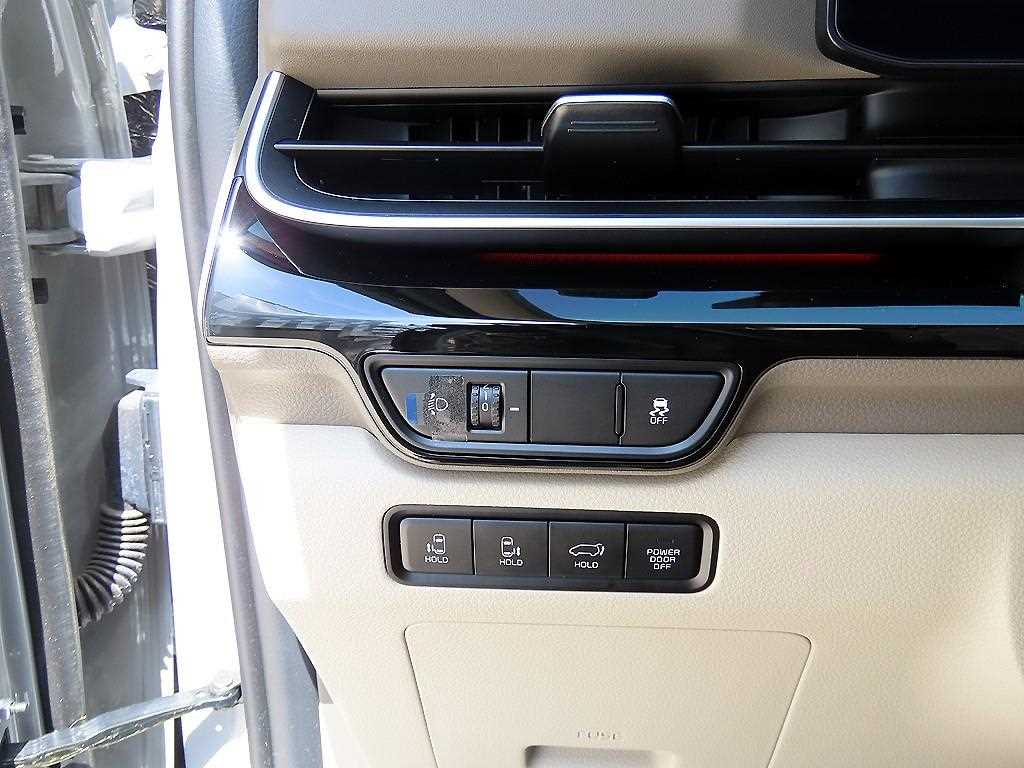 KIA Carnival 2025 Gris - Importación desde Corea - HF Imports Iquique - Foto 13