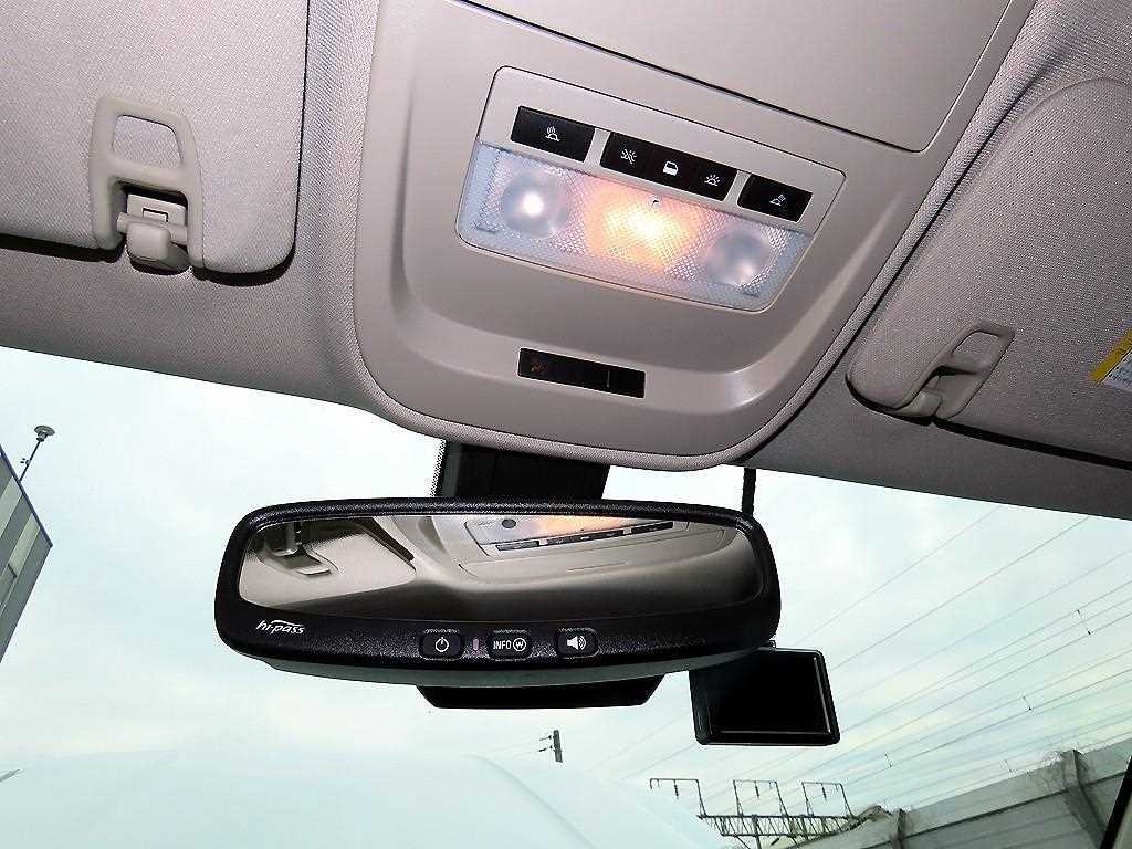 Chevrolet ?Colorado 2021 Blanco - Importación desde Corea - HF Imports Iquique - Foto 17