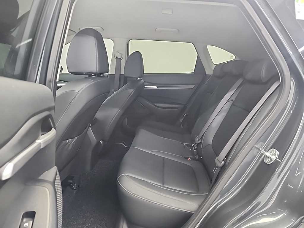 KIA Seltos - Vista 12