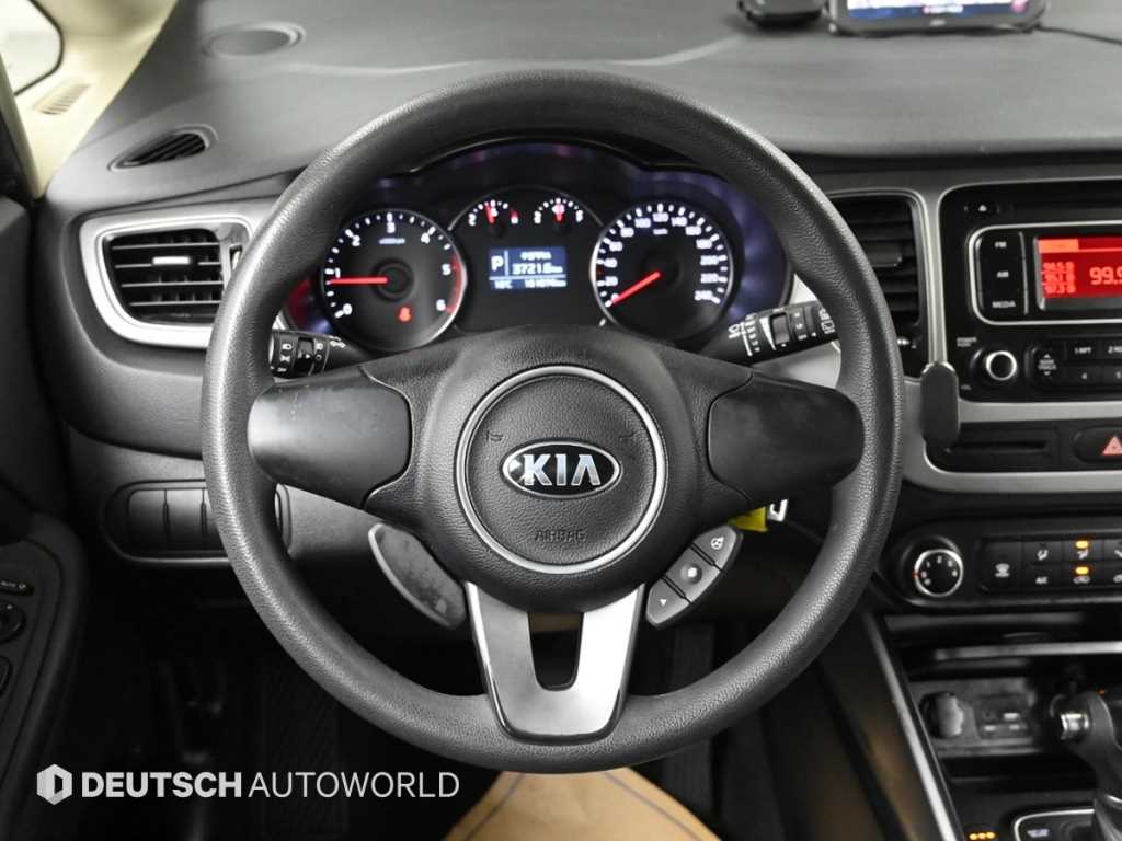 KIA Carens 2015 - Importación desde Corea - HF Imports Iquique - Foto 13