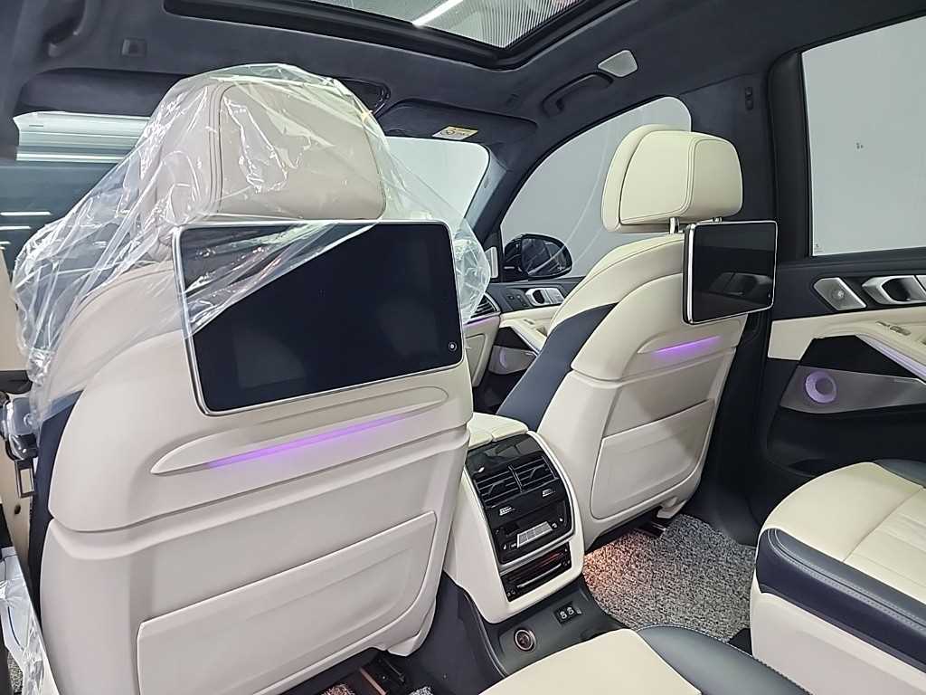 BMW X7 2021 Negro - Importación desde Corea - HF Imports Iquique - Foto 14