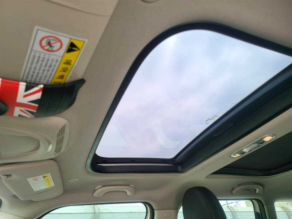 Mini Clubman 2016 Blanco - Importación desde Corea - HF Imports Iquique - Foto 16