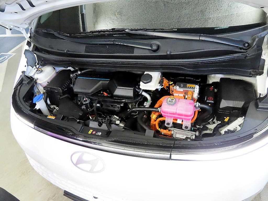 HYUNDAI Staria 2025 Blanco - Importación desde Corea - HF Imports Iquique - Foto 18