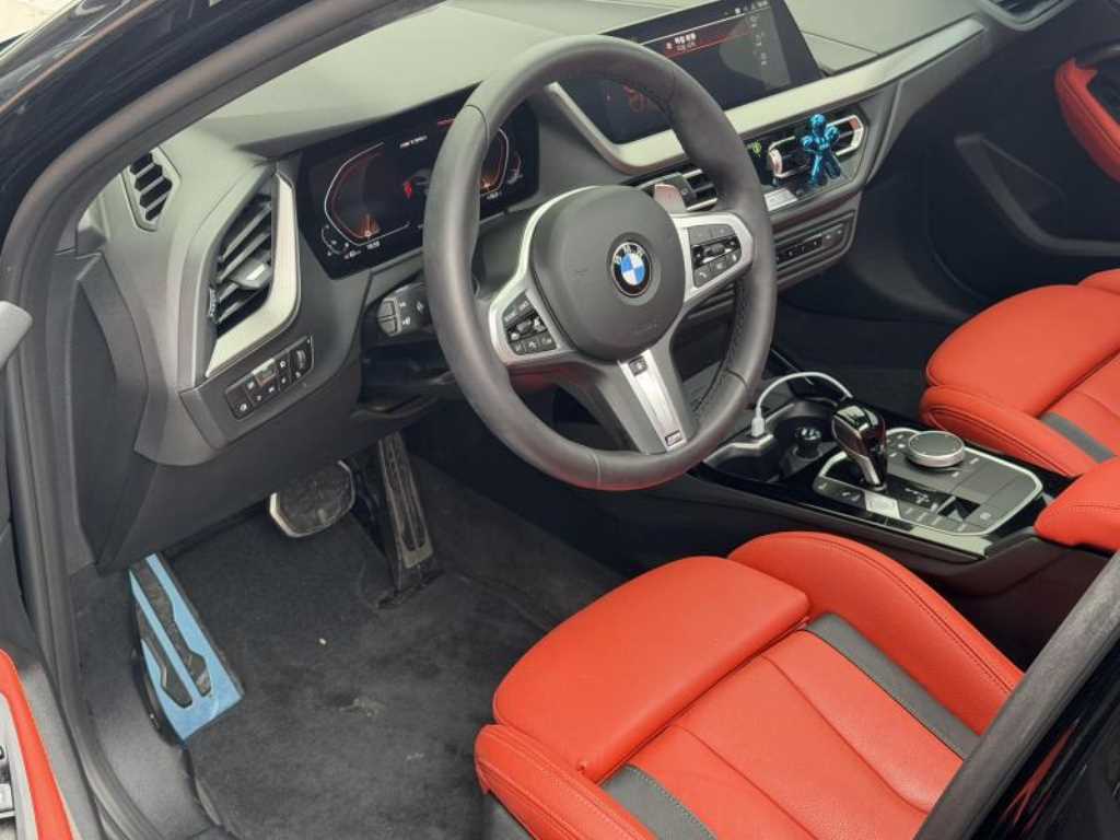 BMW 1 series - Vista 5