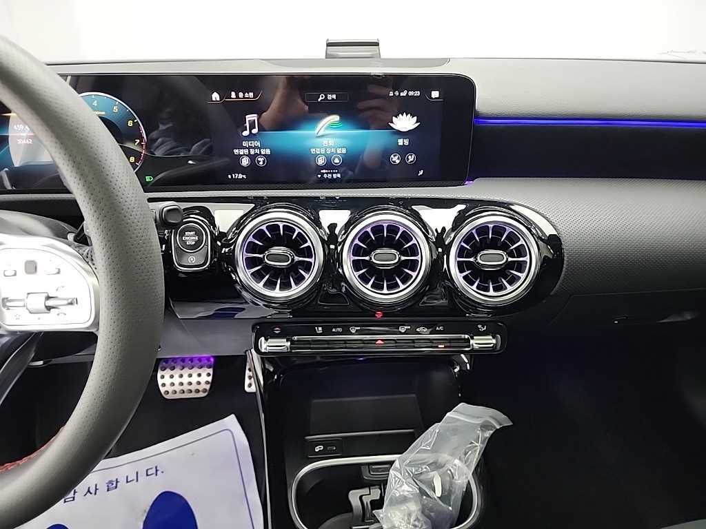 Mercedes Benz A Class - Vista 9