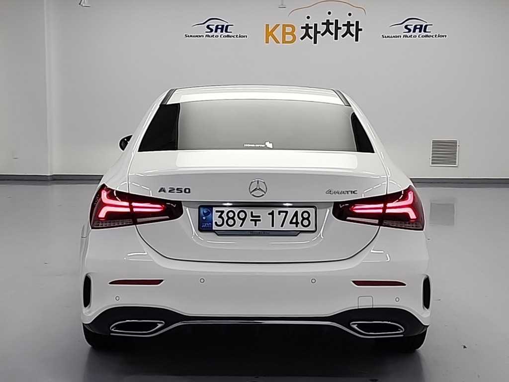 Mercedes Benz A Class - Vista 2