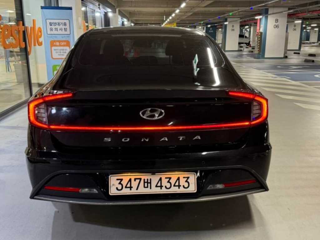 HYUNDAI Sonata - Vista 5