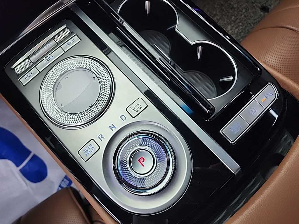 Genesis G80 - Vista 8