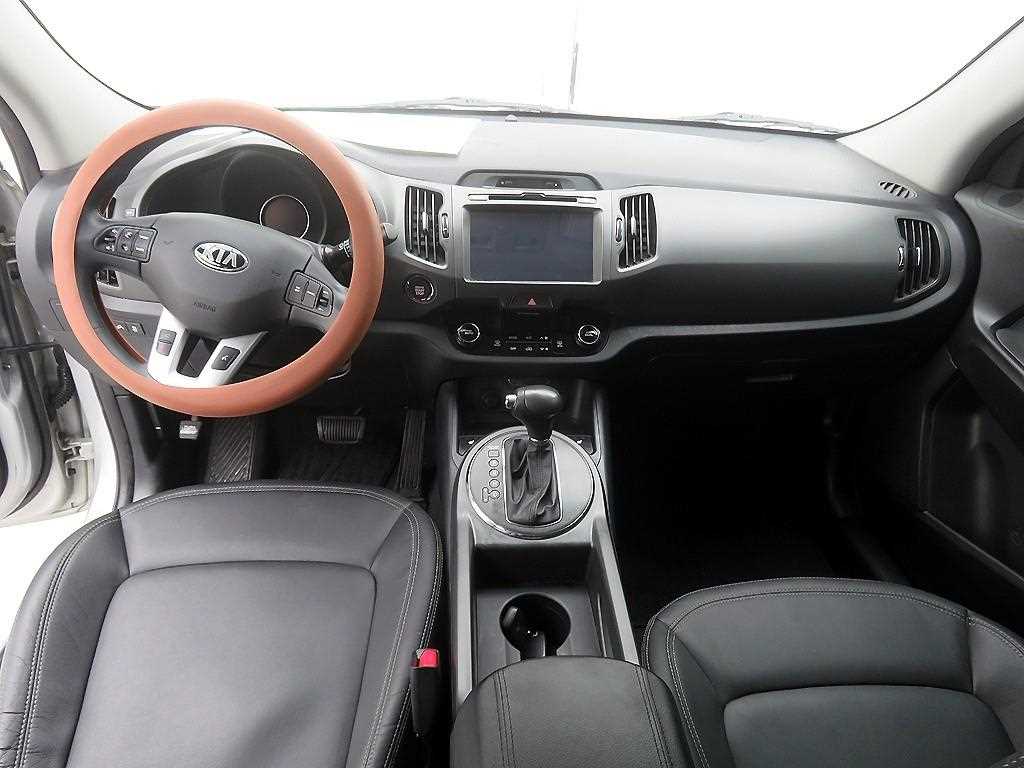 KIA Sportage - Vista 8