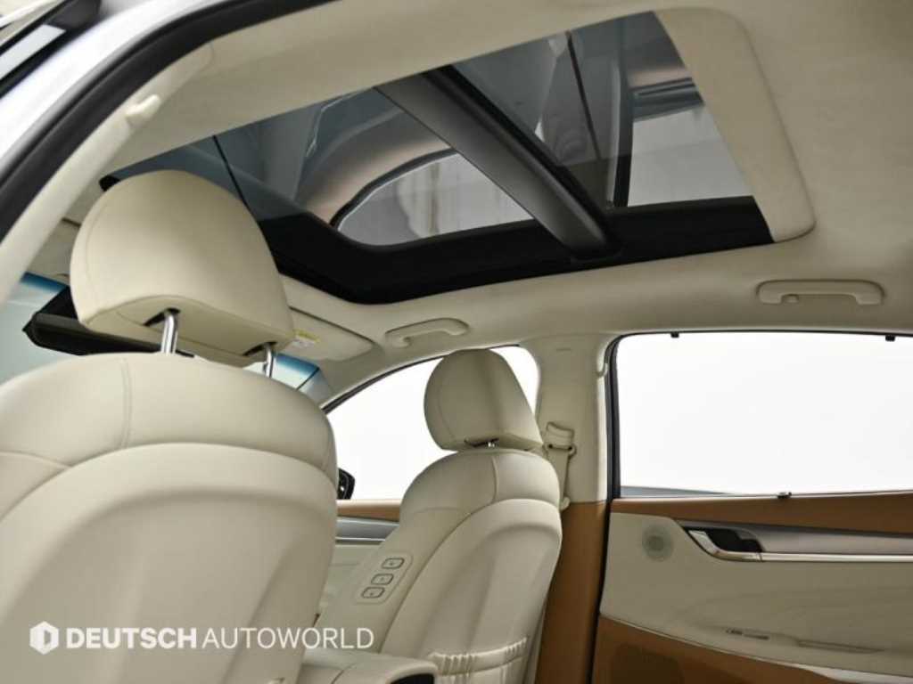 HYUNDAI Grandeur 2021 Blanco - Importación desde Corea - HF Imports Iquique - Foto 17