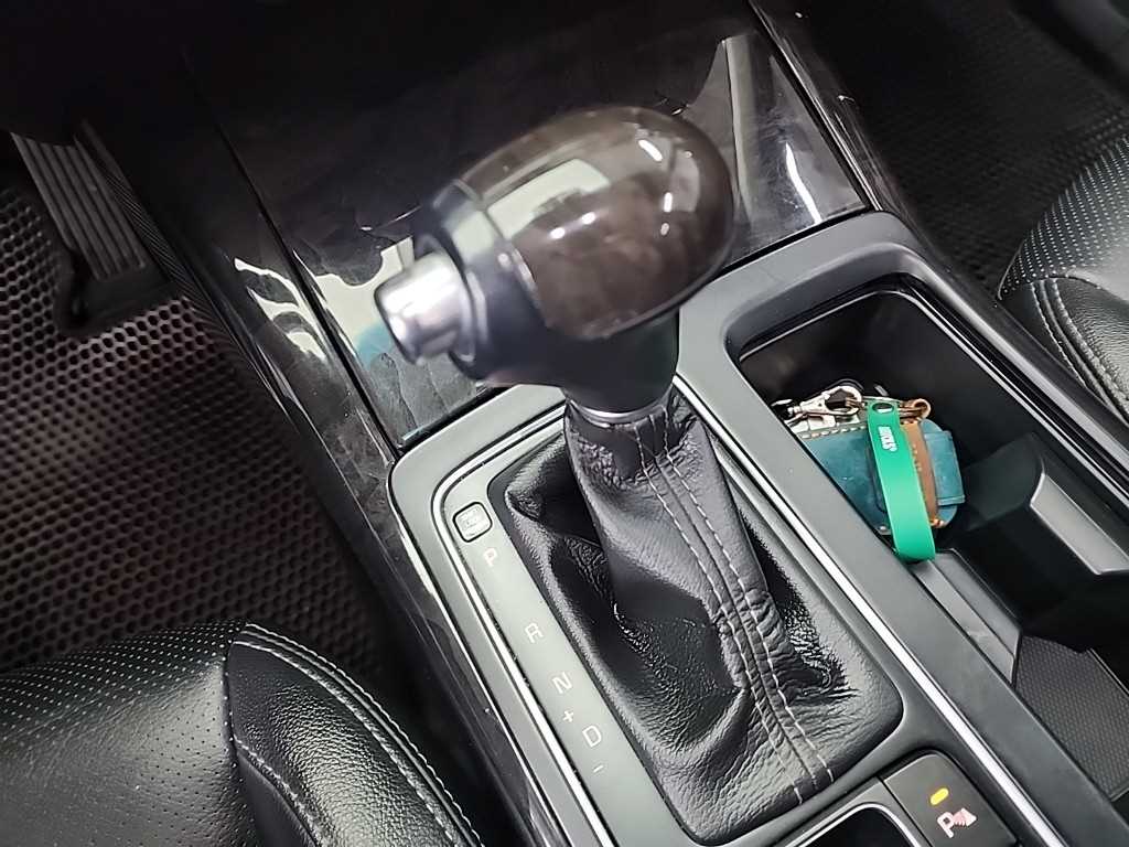 KIA Sorento - Vista 8